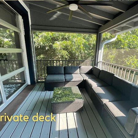 אתנס Normalbnb - 2 Blocks From Restaurants, Bars, Hospital מראה חיצוני תמונה