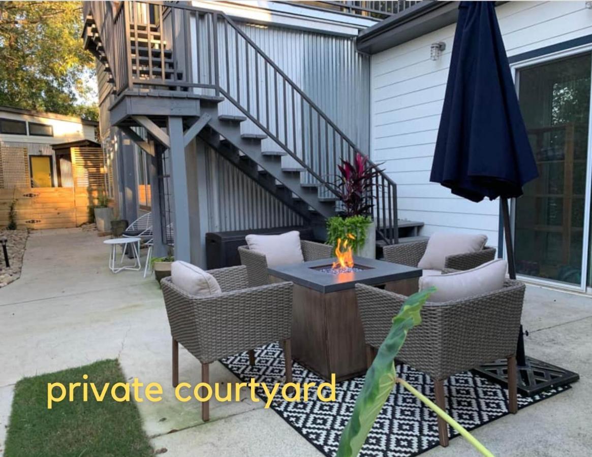 אתנס Normalbnb - 2 Blocks From Restaurants, Bars, Hospital מראה חיצוני תמונה